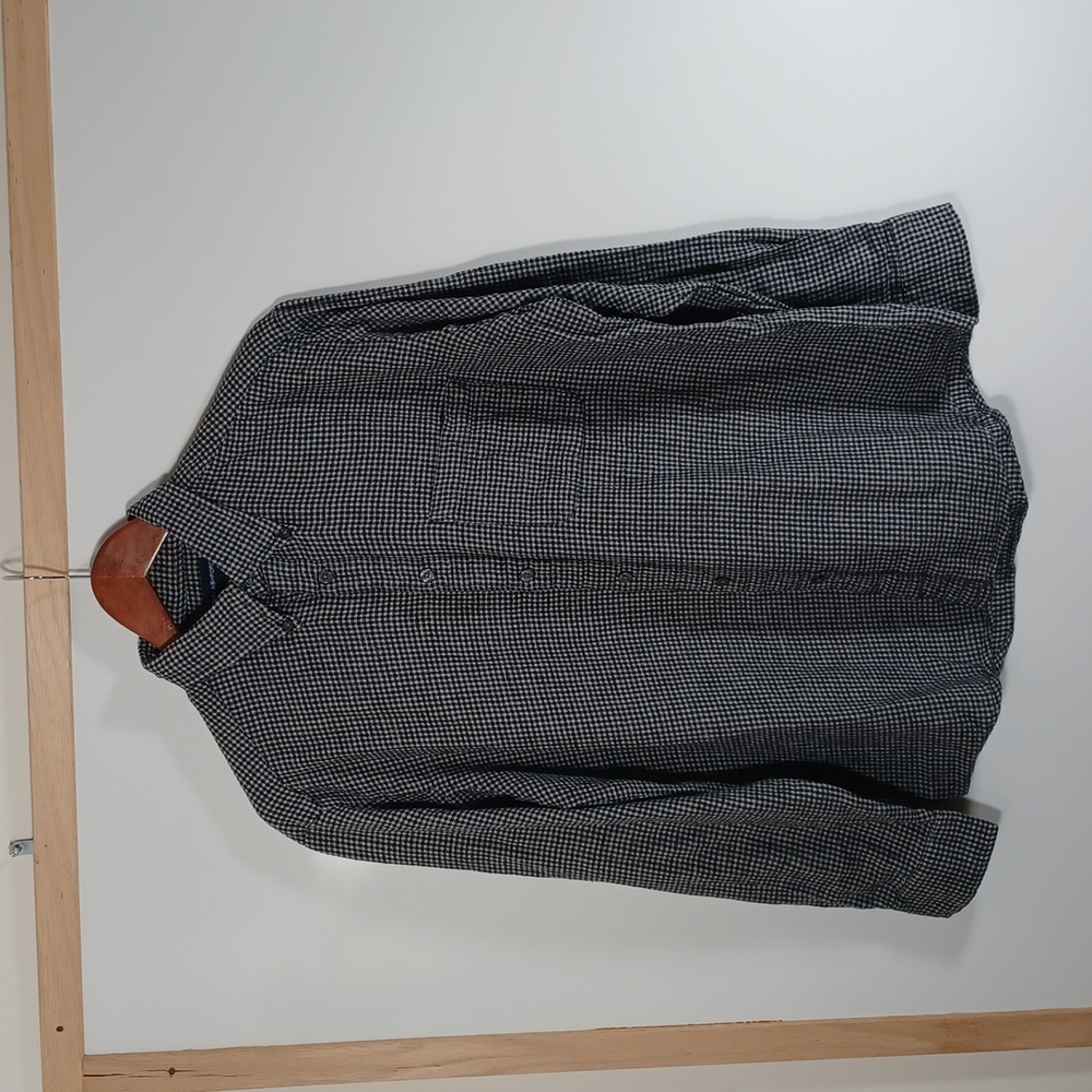 John Ashford  long sleeve gray and black special design plaid shirt mens size M.